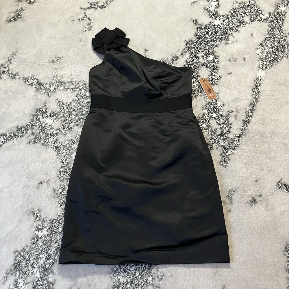 Nue by Shani Womens Size 10 One Shoulder Satin Black Evening Stretch